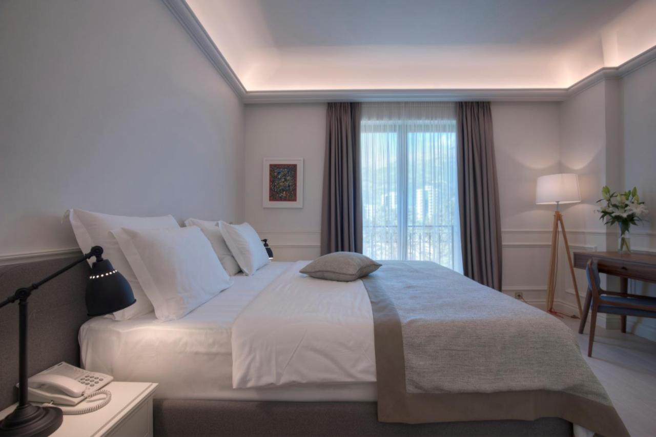Hotel Majestic Budva Luaran gambar