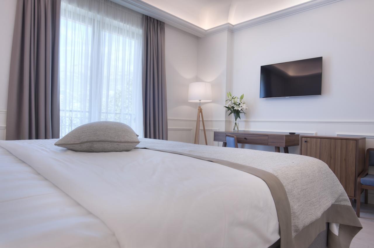 Hotel Majestic Budva Luaran gambar