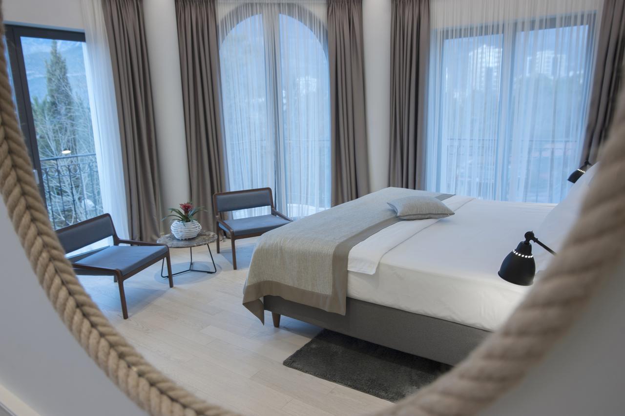 Hotel Majestic Budva Luaran gambar