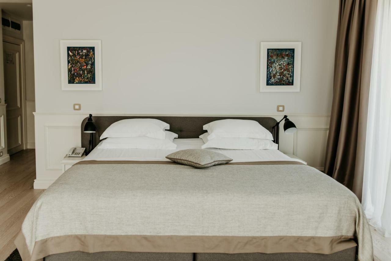 Hotel Majestic Budva Luaran gambar